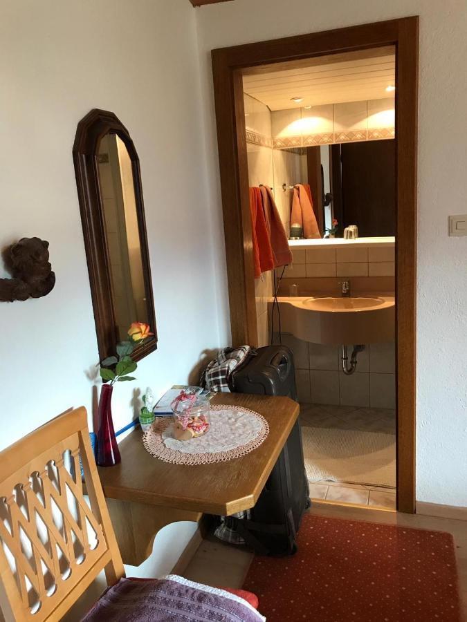 Gaestehaus Waltraud Langenfeld Bagian luar foto