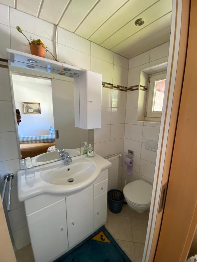 Gaestehaus Waltraud Langenfeld Bagian luar foto